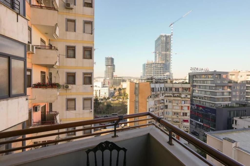 Staycation, City Center Apartment With Balcony Тирана Экстерьер фото